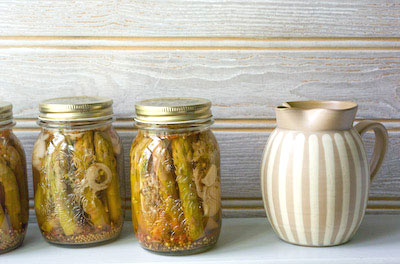 jars of pickled asparagus