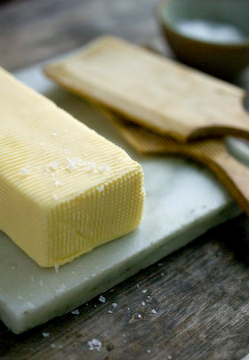 making butter, add salt or leave unsalted