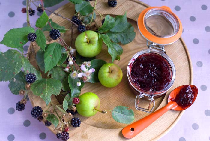 blackberry apple rose geranium jam